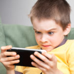 Manage screen time for kids health or Screen time can be dangerous for kids health
